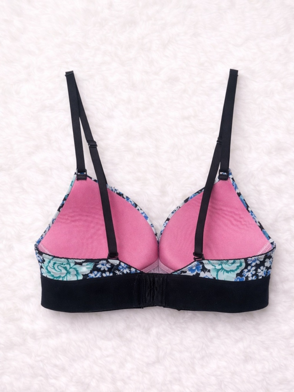 Victoria’s Secret Pink Floral Wireless Bra 32B Y2K Coquette Lounge Bralette Cute - Picture 2 of 2